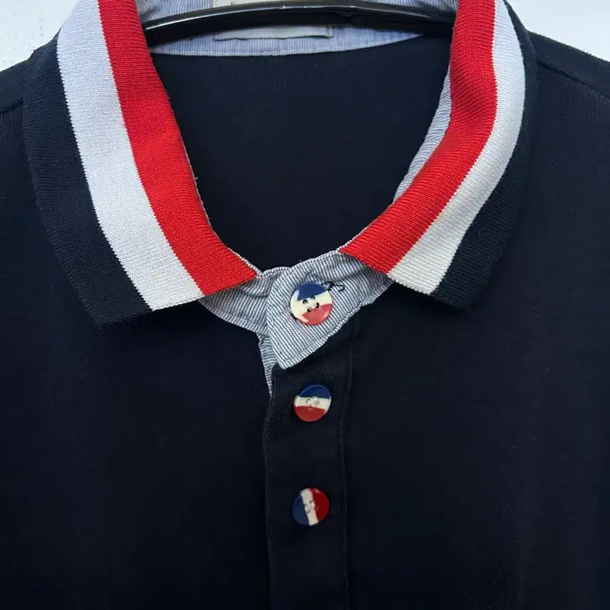 [SOLD OUT] 몽클레어 남성 네이비 카라티 (실측 100)