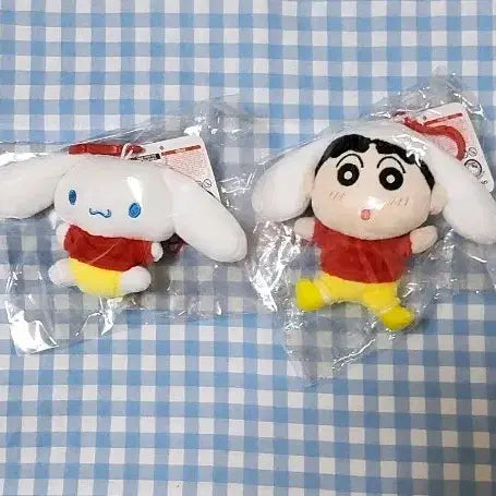 [BUNJANG] Crayon Shin-chan Rabbit Keyring Bundle Set / 미사용)이디야  짱구 콜라보 토끼 키링 새상품 일괄