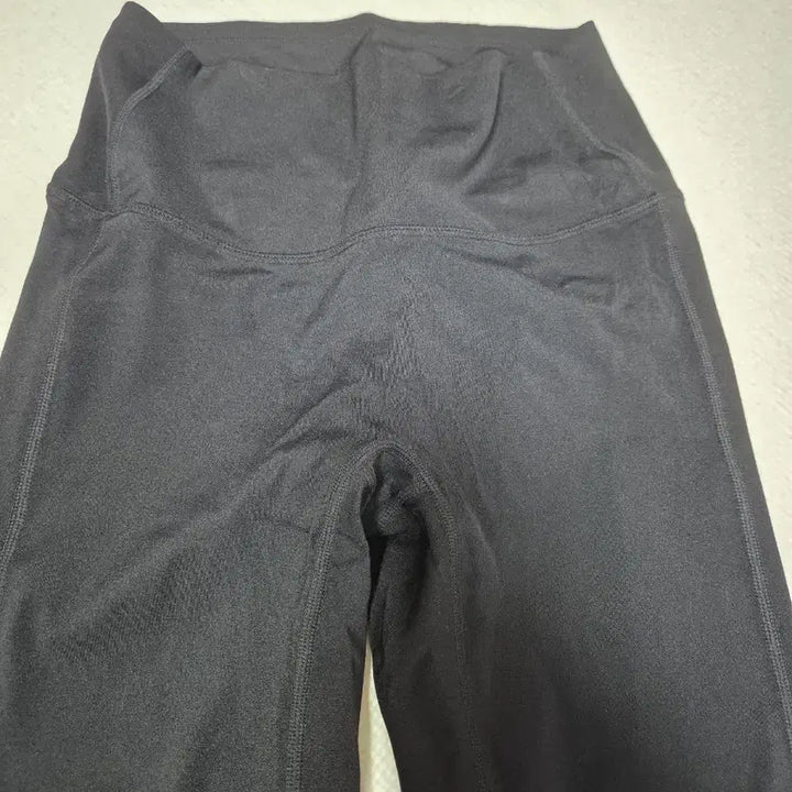 [BUNJANG] Andar Black Leggings - Size 6 / 안다르 블랙 레깅스 6 사이즈