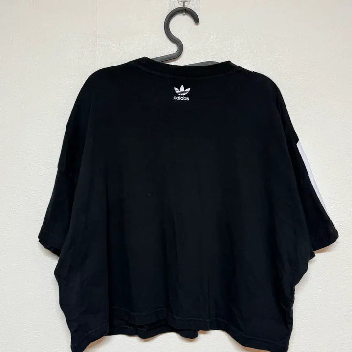 [BUNJANG] Adidas Big Logo Cropped T-Shirt XL / 아디다스 빅로고 크롭 반팔티 XL