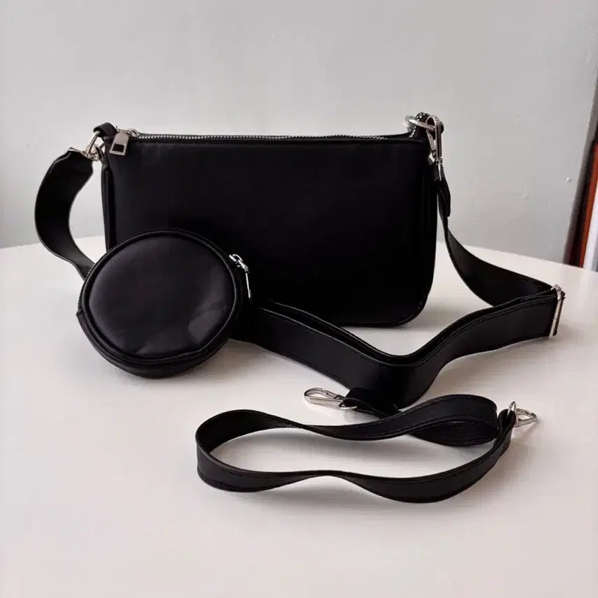 [BUNJANG] Black Crossbody Bag with Coin Purse / 크로스백