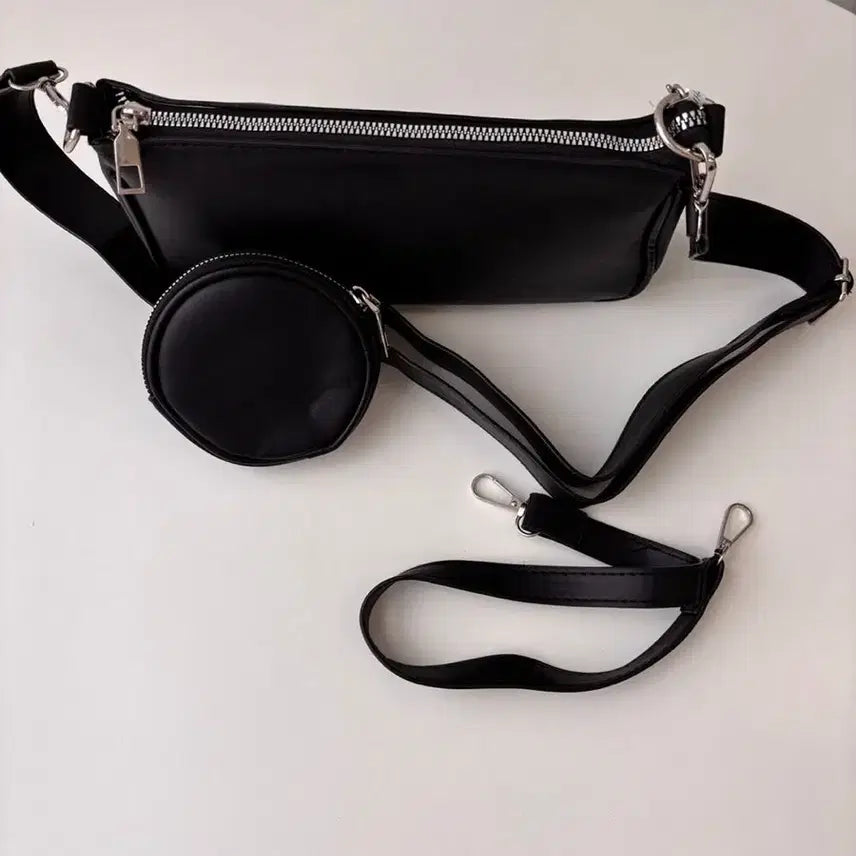 [BUNJANG] Black Crossbody Bag with Coin Purse / 크로스백