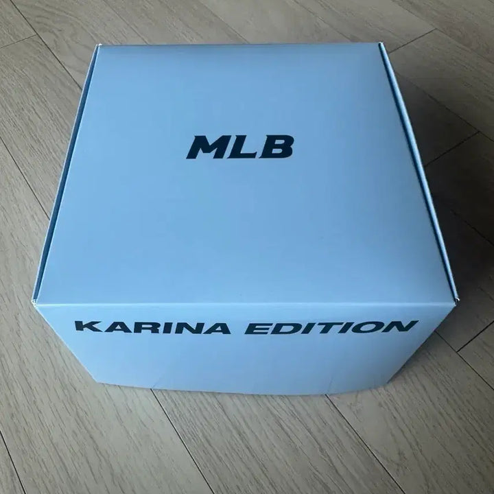 [SOLD OUT] MLB 엠엘비 카리나 에디션