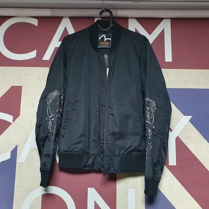 [BUNJANG] EVISU Dragon Embroidered Souvenir Jacket / EVISU 에비수 스카쟌 점퍼 드래곤 자수 자켓 S 90 블랙
