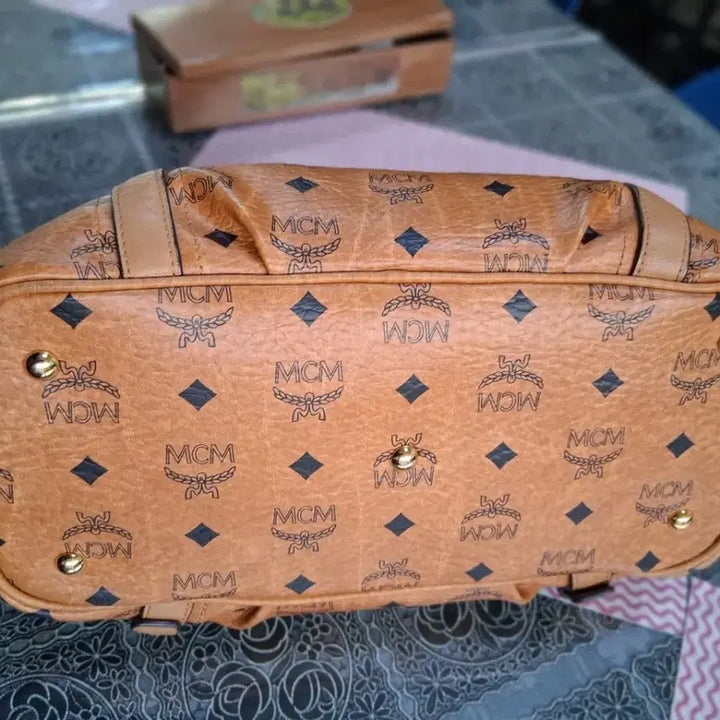 [BUNJANG] MCM Boston Tote Bag Brown / MCM 보스턴백 토트백 브라운