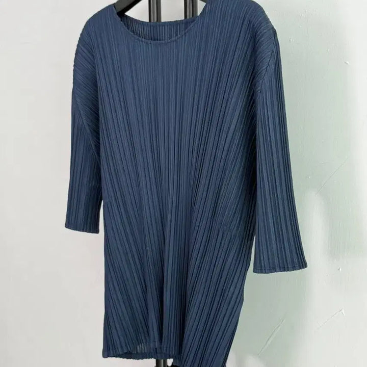 [SOLD OUT] 정품 플리츠플리즈 PLEATS PLEASE 네이비 반팔 티셔츠
