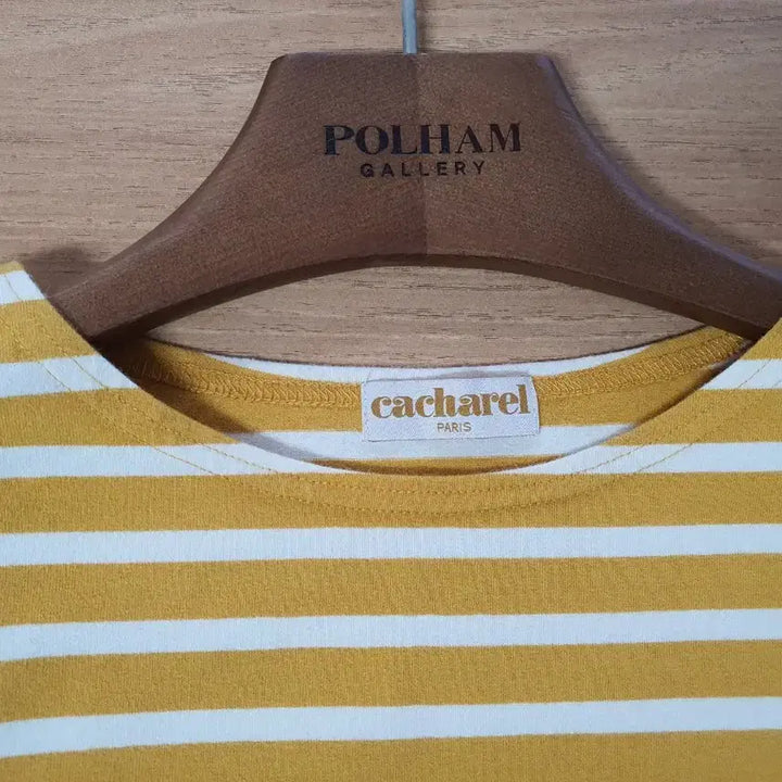 [BUNJANG] cacharel 까사렐 단가라 스판 긴팔 라운드티셔츠 / cacharel 까사렐 단가라 스판 긴팔 라운드티셔츠