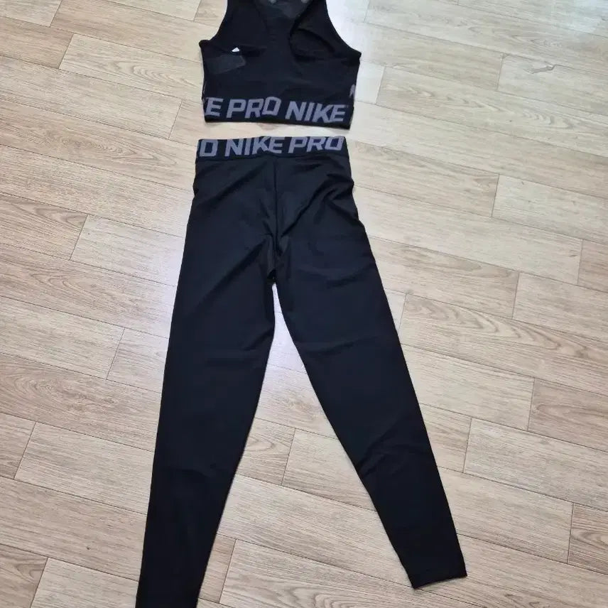 [BUNJANG] Nike Pro Black Top and Bottom Set / 나이키 프로 블랙 상하의 세트