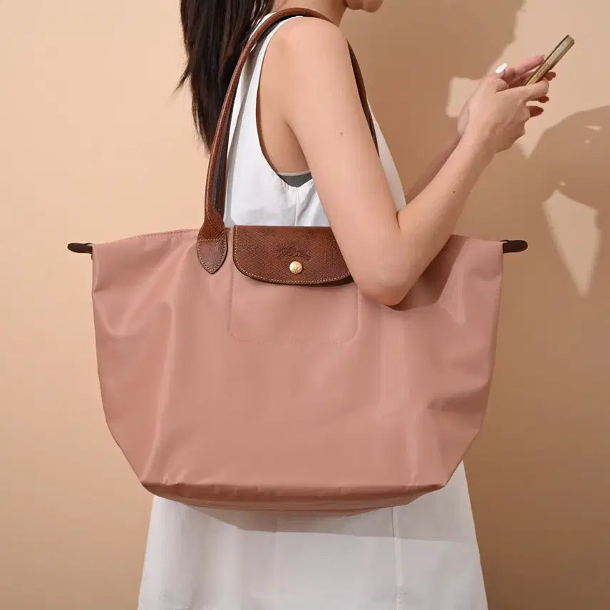 [BUNJANG] Longchamp Nylon and Leather Clutch Crossbody Bag / 롱샴 클러치백 크로스백  핑크 나일론 소가죽 라지 사이즈 여성