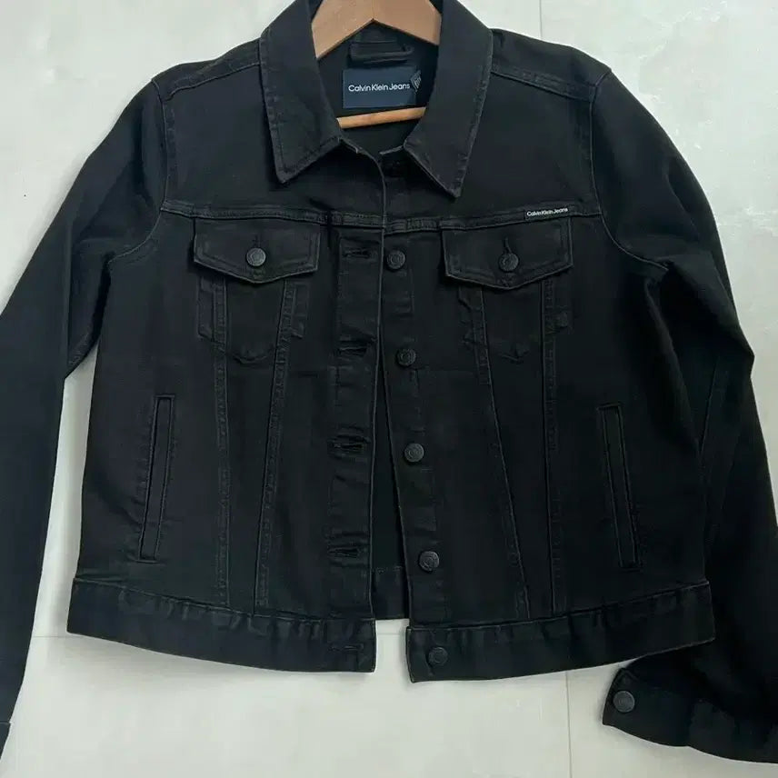 [BUNJANG] Calvin Klein Black Denim Jacket / 켈빈클라인 흑청자켓