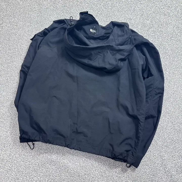 [BUNJANG] The North Face Pocket Logo Windbreaker Black / 노스페이스 포켓 로고 블랙 바람막이