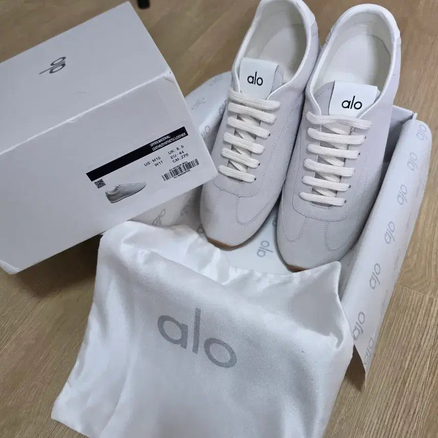 [SOLD OUT] 알로 선셋 스니커즈 전사이즈 블랙 화이트