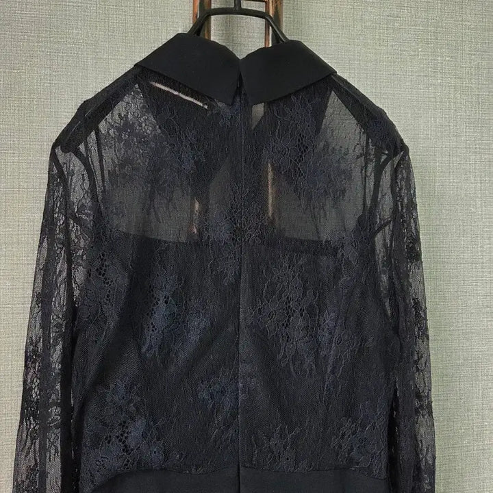 [SOLD OUT] 모조에스핀 진네이비 레이스맥시원피스