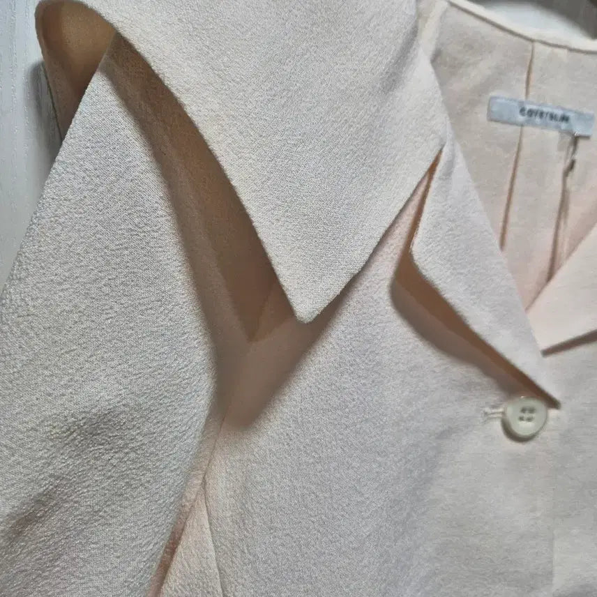 [BUNJANG] Cobett Blanc Ivory Short-Sleeve Cape Collar Blouse New Arrival / (타임세일)(새상품)코벳블랑 반팔 블라우스 아이보리