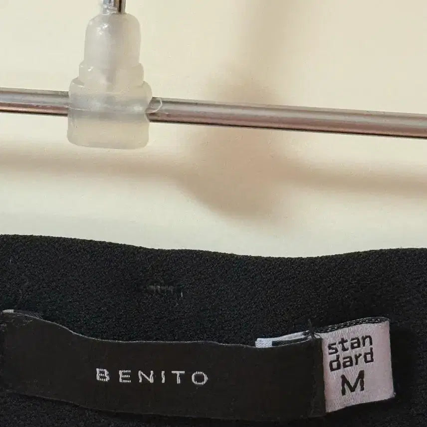 [BUNJANG] Benito Black Bootcut Slacks - Size M / 검정색 부츠컷 슬랙스