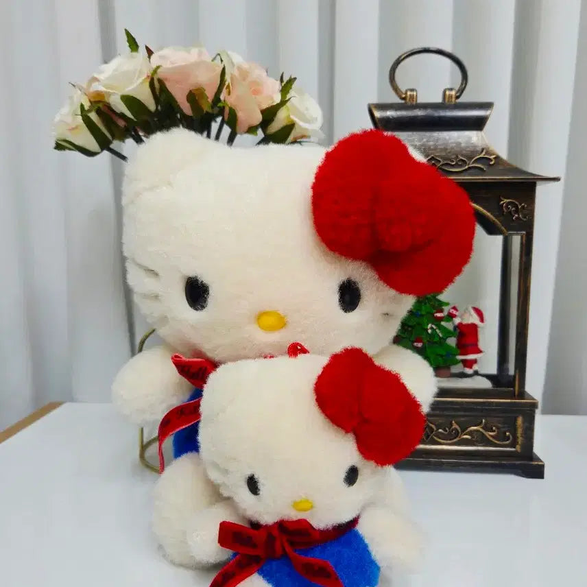 [BUNJANG] Hello Kitty New Retro Doll + Keyring Set / 헬로키티 뉴 레트로 인형+키링세트 새상품