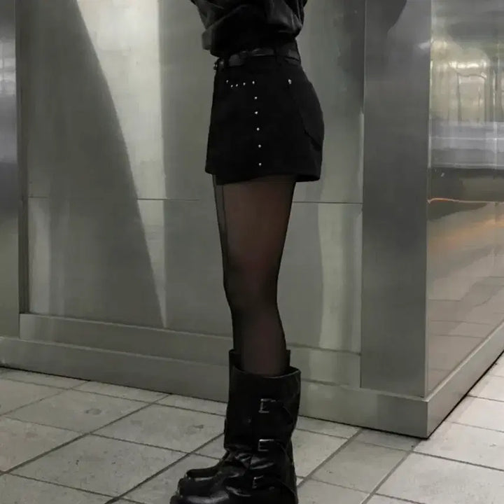 [BUNJANG] Studded Short Shorts / 스터드 숏팬츠 S