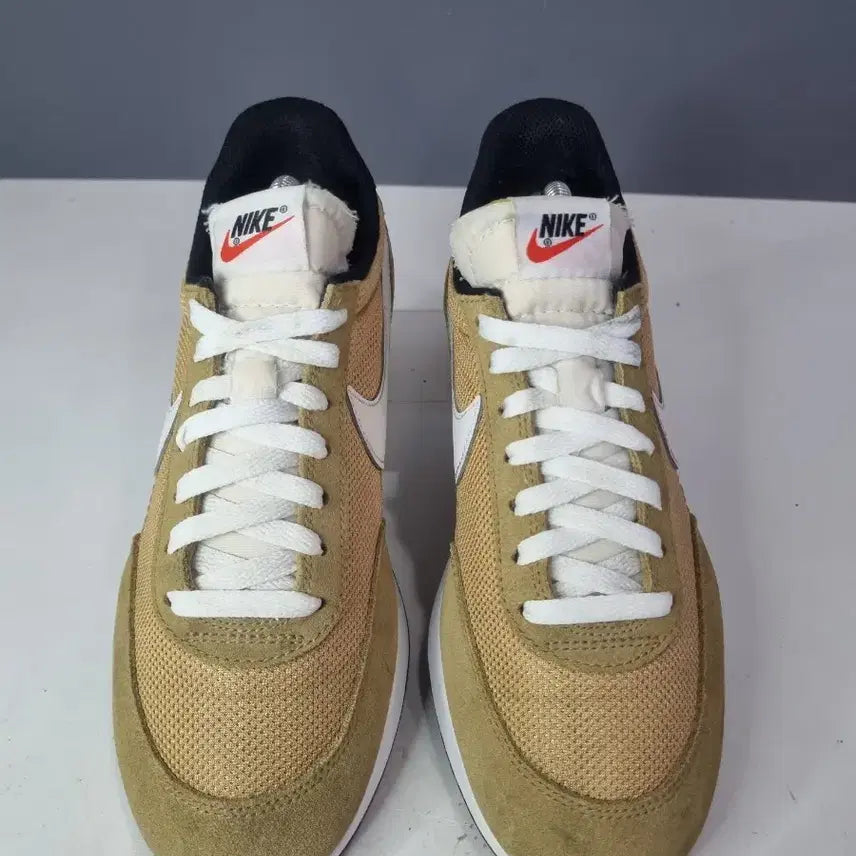 [BUNJANG] Nike Air Tailwind 79 Beige Vintage Sneakers / 효자빈티지 240 나이키 에어 테일윈드79 베이지