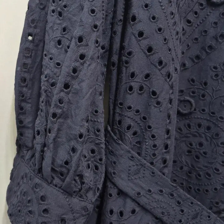 [BUNJANG] EUDON CHOI Eyelet Punch Belted Dress / 유돈초이 아일렛 펀칭 벨티드 원피스