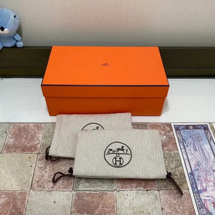[BUNJANG] Hermès Shoe Box with Dust Bag / 에르메스 신발박스(33.5x18.5x12) + 더스트