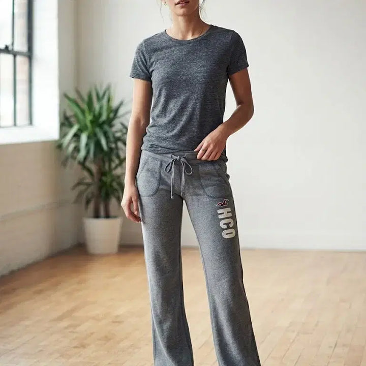 [SOLD OUT] 홀리스터 HCO 레터링 와이드 트레이닝 팬츠