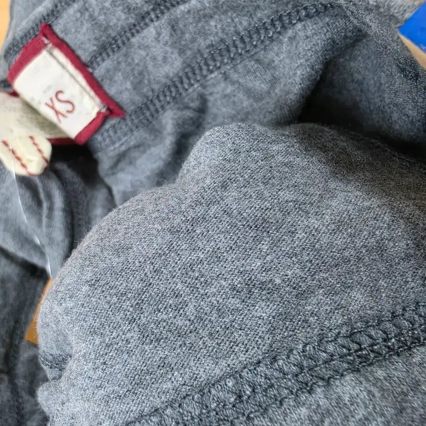 [SOLD OUT] 홀리스터 HCO 레터링 와이드 트레이닝 팬츠