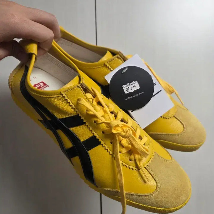 [BUNJANG] Onitsuka Tiger Mexico 66 Deluxe Taichi Yellow Black Sneakers / 오니츠카타이거 멕시코 66 디럭스타이치 옐로우 블랙 275