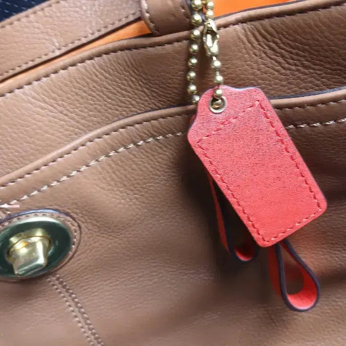 [BUNJANG] Coach Brown Leather Tote Bag with Orange Lining (No Cross Strap) / 코치 브라운 가죽 토트백 오렌지 안감  크로스끈없음