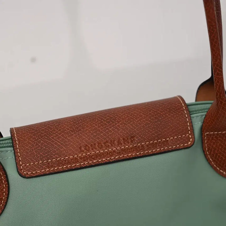 [BUNJANG] Longchamp Nylon and Leather Crossbody Clutch Bag / 롱샴 클러치백 크로스백  그린  나일론 소가죽 라지 사이즈 여성