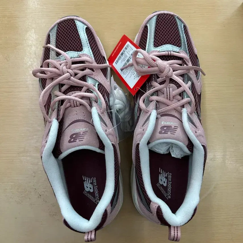 [SOLD OUT] (새상품) 280사이즈 뉴발란스 530 운동화 버건디 정품