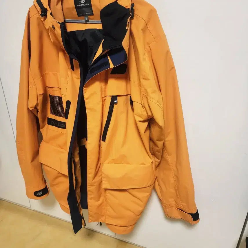 [BUNJANG] New Balance Yellow Jacket (Size S) / 뉴발란스 옐로우 자켓 S(실측 95-100)