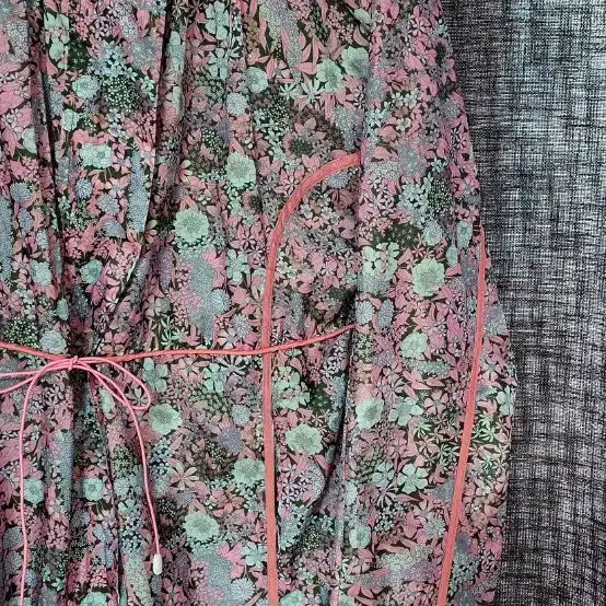 [BUNJANG] Flower Pattern Hooded Windbreaker Pink (XL) / 플라워 패턴 후드 롱 바람막이 핑크(XL/무료배송)