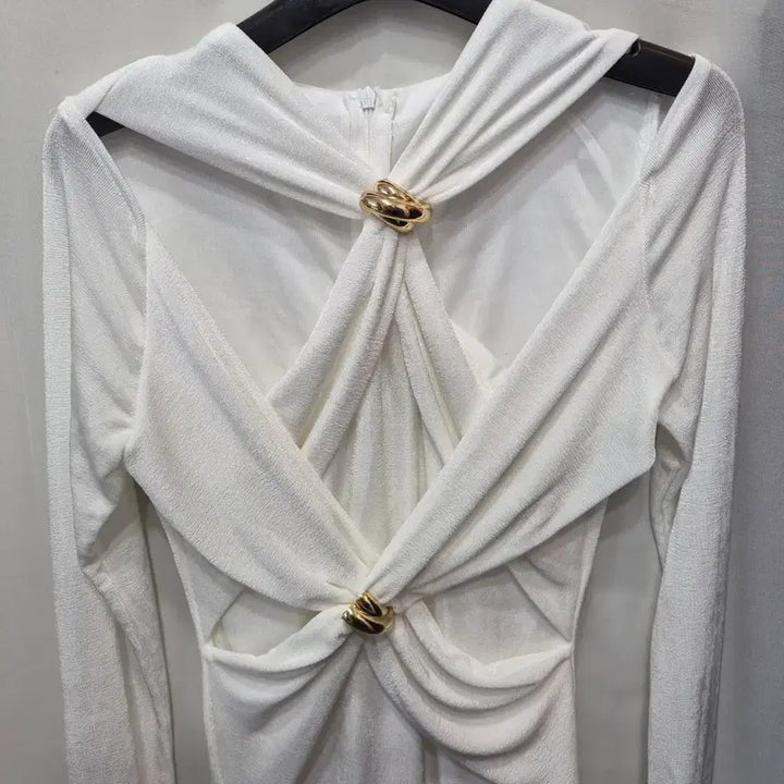 [BUNJANG] White Gold Embellished Long Dress / 화이트 골드 장식 롱 원피스