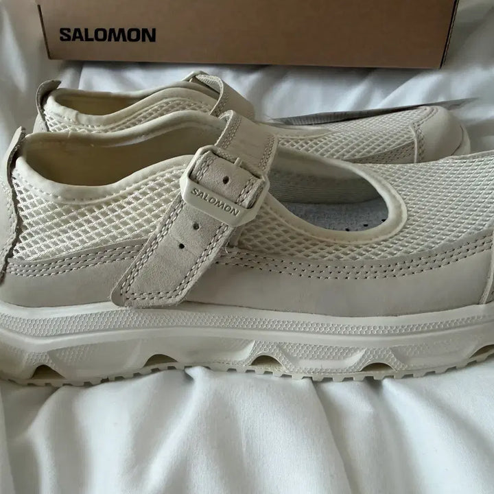 [BUNJANG] Salomon Mary Jane Vanilla 240 Shoes / 새상품 :) 살로몬 메리제인 바닐라 240