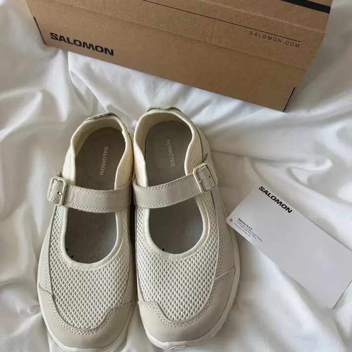 [BUNJANG] Salomon Mary Jane Vanilla 240 Shoes / 새상품 :) 살로몬 메리제인 바닐라 240