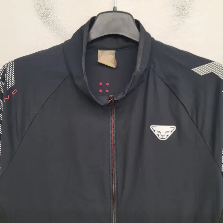 [BUNJANG] Dynafit Training Zip-up Jersey (Spring/Summer) / [100/L] 다이나핏 트레이닝 집업 져지 (봄여름용)