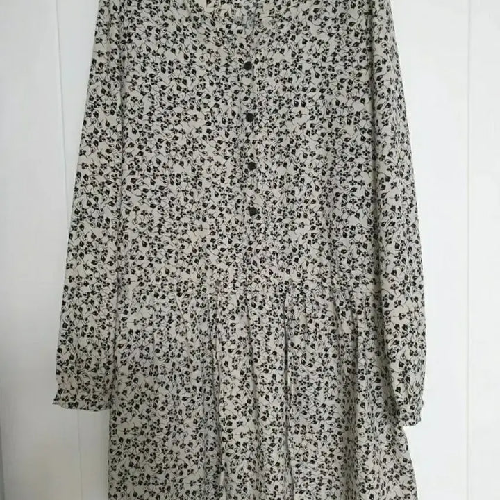 [BUNJANG] Floral Print Maxi Dress / (특가) 잔꽃 무늬 플라워 원피스