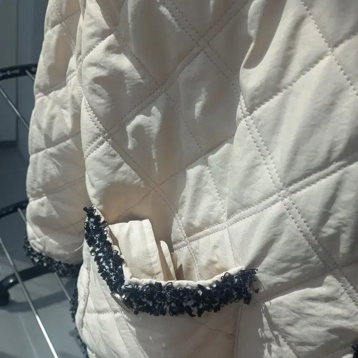 [BUNJANG] Quilted Jacket / 퀼팅자켓