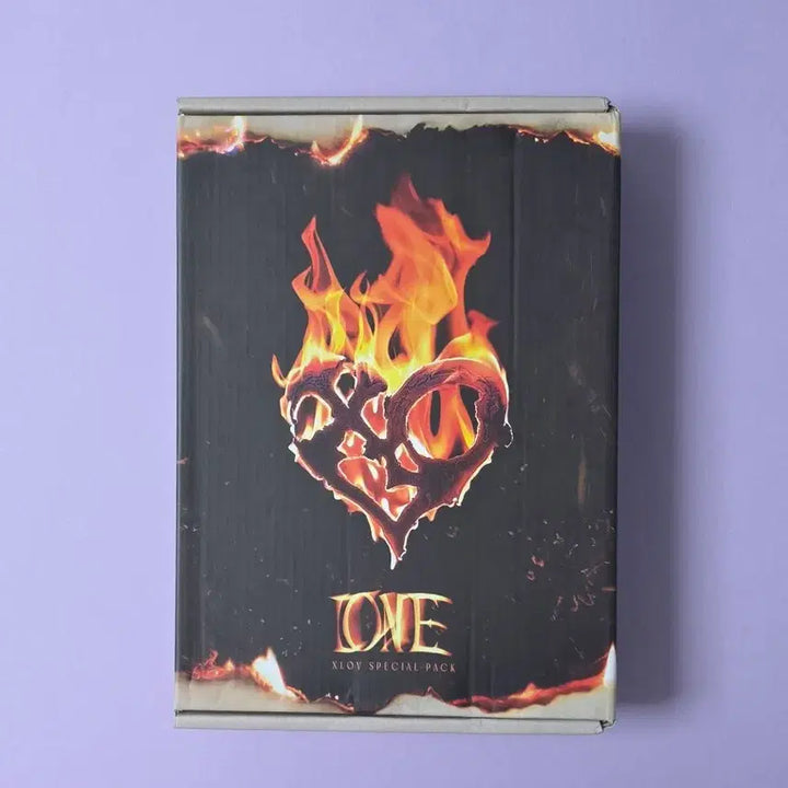 [SOLD OUT] 엑스러브 I ONE 스페셜팩(포카:우무티/현)