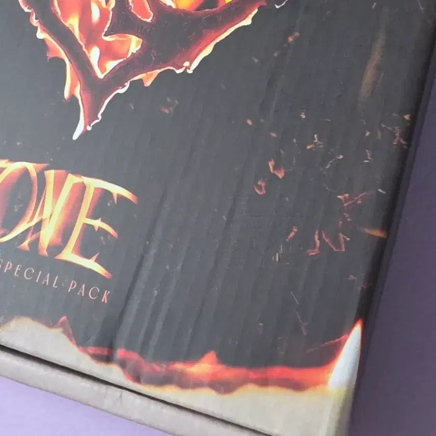 [SOLD OUT] 엑스러브 I ONE 스페셜팩(포카:우무티/현)