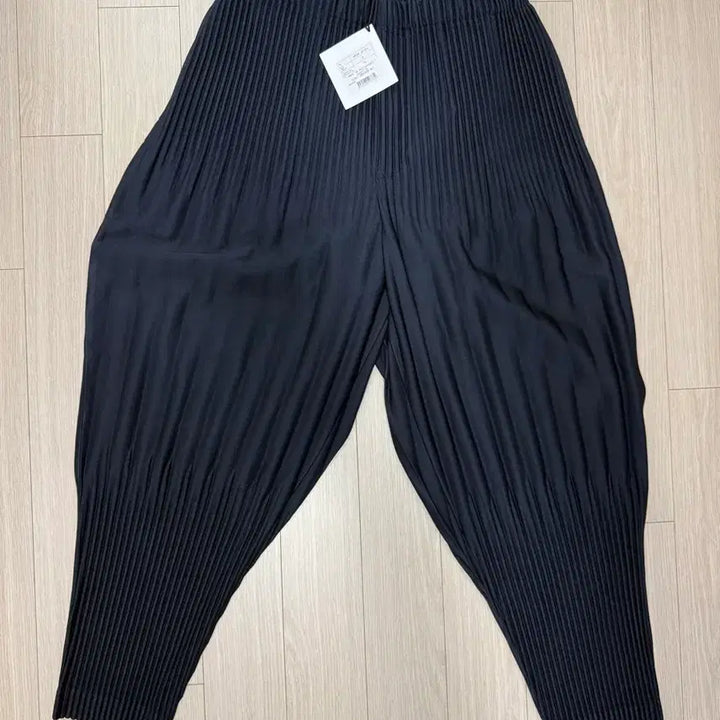 [SOLD OUT] [2] 이세이미야케 옴므플리세 jf151 네이비 새상품