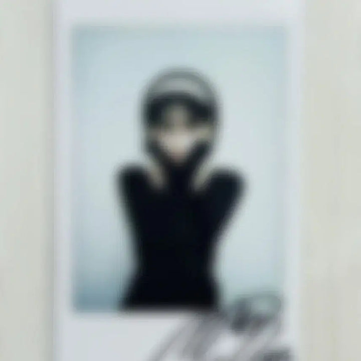 [BUNJANG] tripleS Nakyoung Signed Polaroid / 트리플에스 김나경 싸인 폴라로이드 triples nakyoung sign