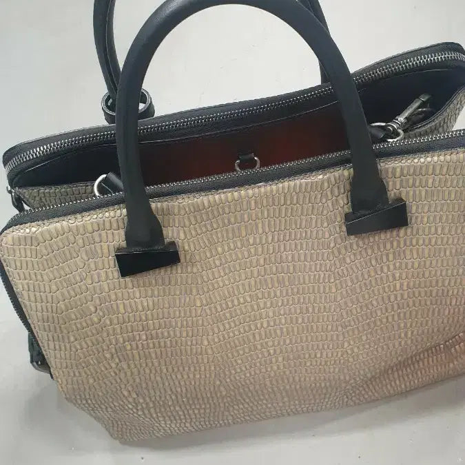 [BUNJANG] LOUDJ&amp;LOUNGE Navid Snake Skin Double Zip Leather Bag / 루즈앤라운지 나비드스네이크스킨더블집 가죽가방