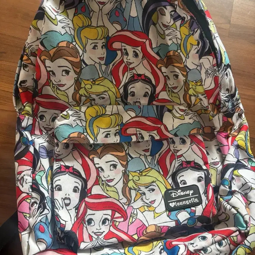 [BUNJANG] Disney Loungefly Princess Backpack / 디즈니 Loungefly 프린세스 백팩 가방