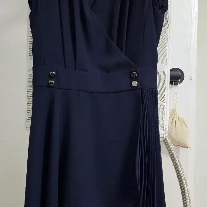 [BUNJANG] Egoist Navy Pleated Wrap Dress / (새상품수준)에고이스트 브랜드 원피스