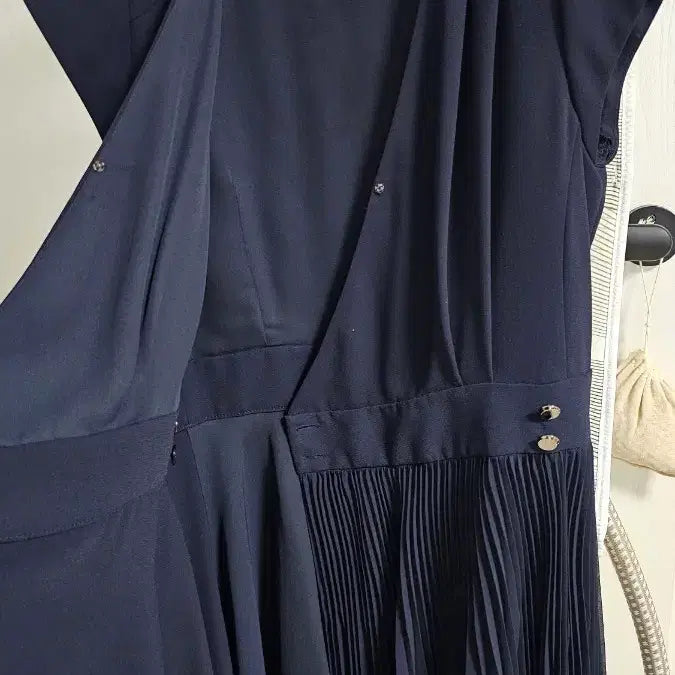 [BUNJANG] Egoist Navy Pleated Wrap Dress / (새상품수준)에고이스트 브랜드 원피스