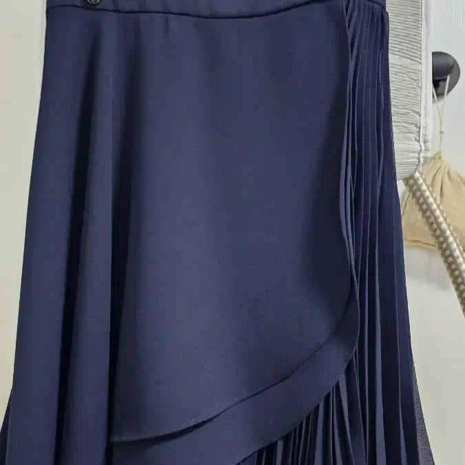 [BUNJANG] Egoist Navy Pleated Wrap Dress / (새상품수준)에고이스트 브랜드 원피스
