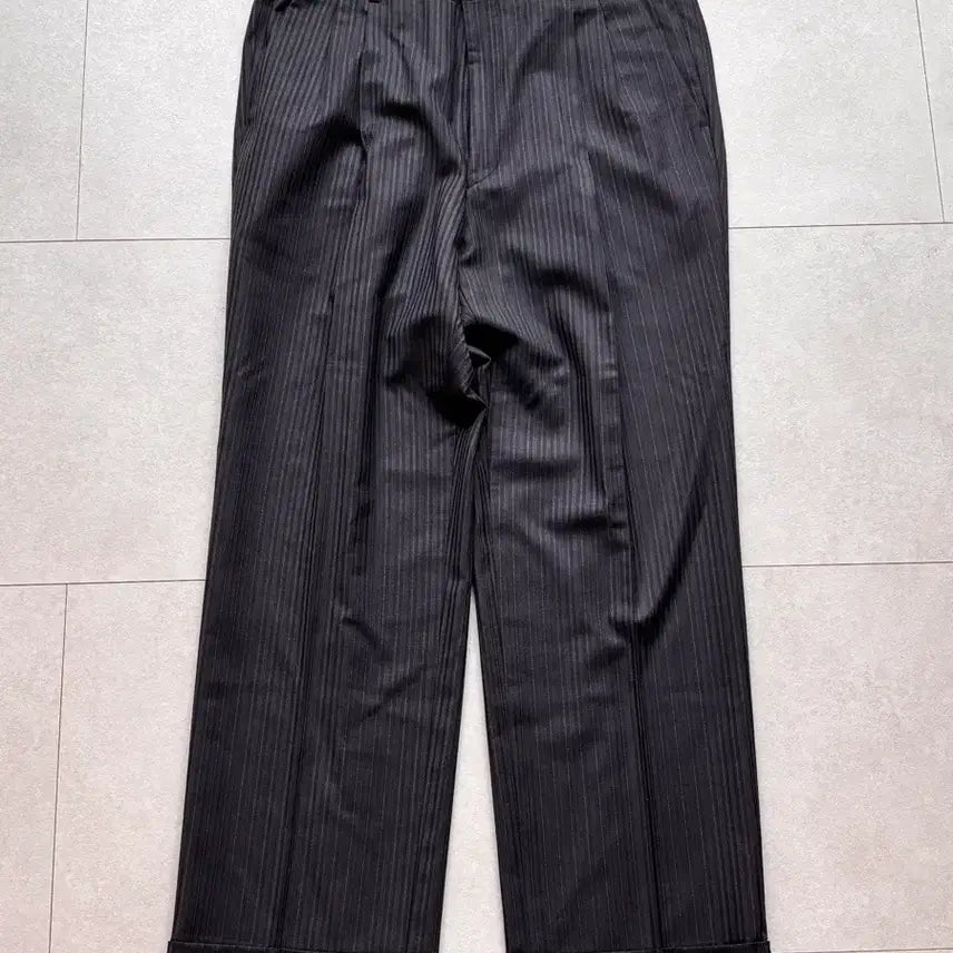 [BUNJANG] Givenchy Vintage Stripe Slacks - Size M / 지방시 빈티지 스트라이프 슬랙스 M