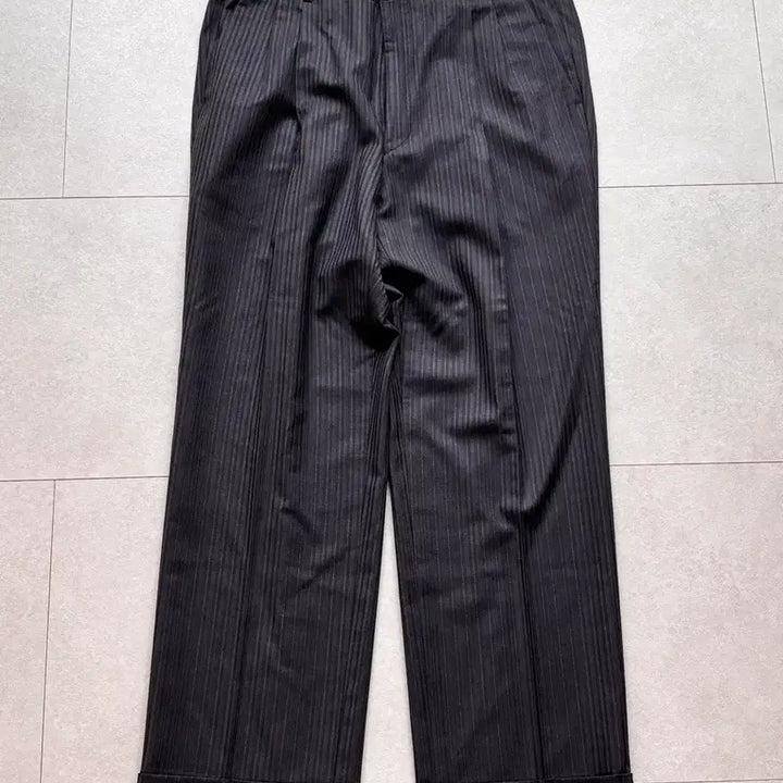 [BUNJANG] Givenchy Vintage Stripe Slacks - Size M / 지방시 빈티지 스트라이프 슬랙스 M