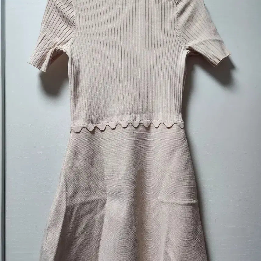 [BUNJANG] Sandro Gold Button Knit Dress / sandro 골드 버튼 니트 원피스 S